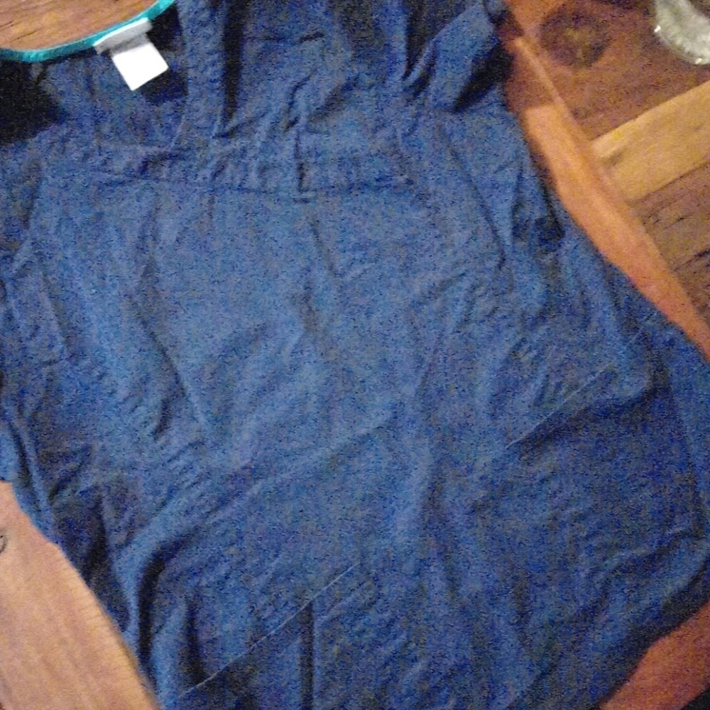 Scrub Top Medium